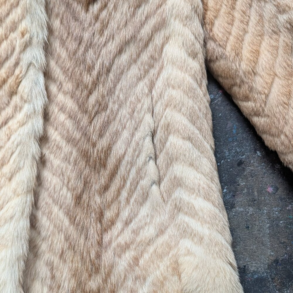 Vintage Golden Brown Real Fur Coat - Picture 12 of 12